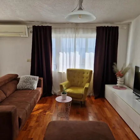 Apartament Danijela *